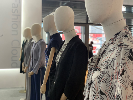 1563507074672615.png image.png